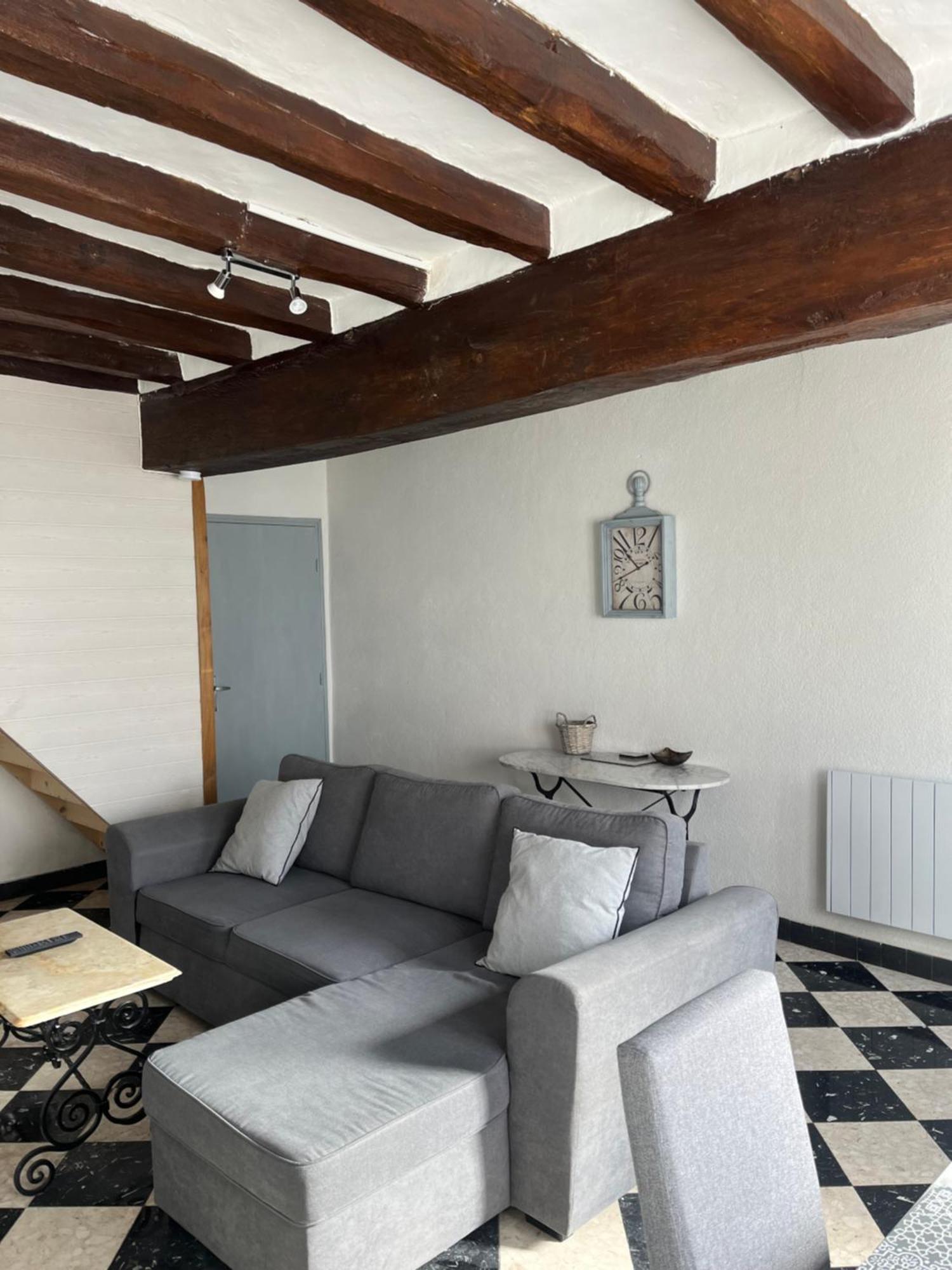 Stunning 2 Bedroom Townhouse In Pretty Village Mezieres-en-Brenne Ngoại thất bức ảnh